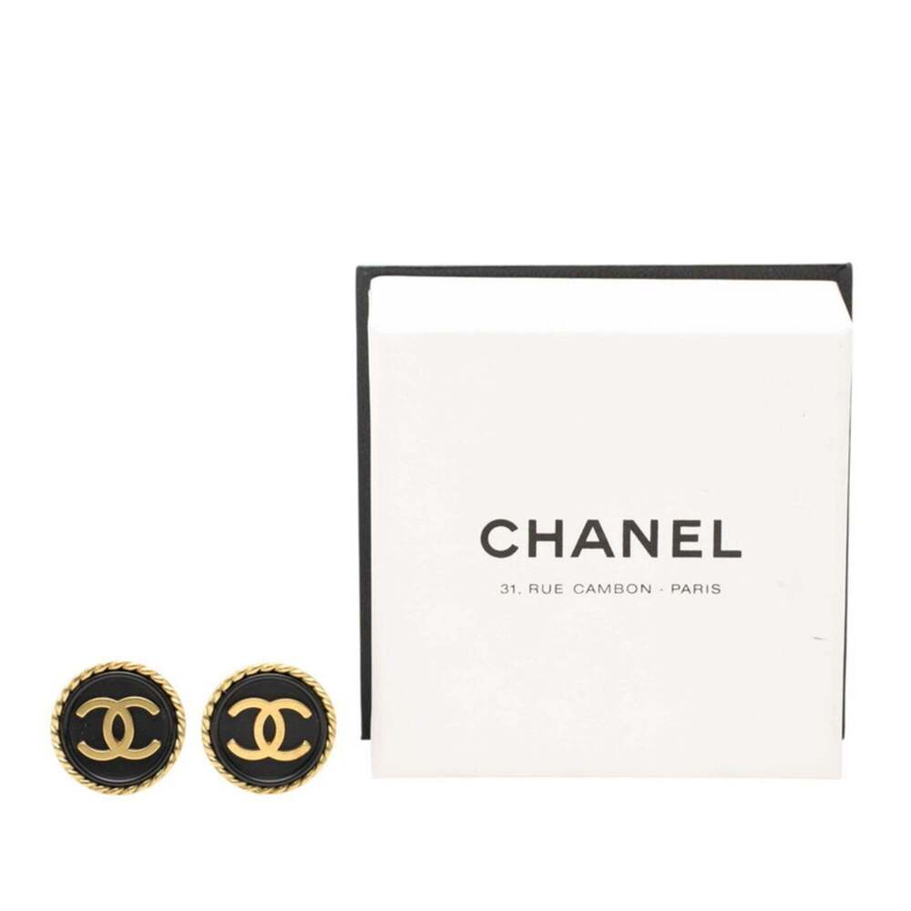 CHANEL Vintage Black Logo Earrings - Picture 4 of 4